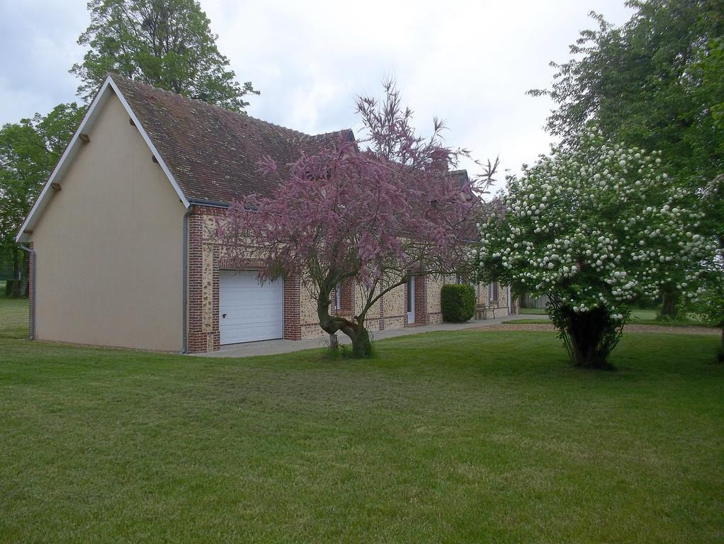 Gite Du Petit Potron Happonvilliers Exterior photo