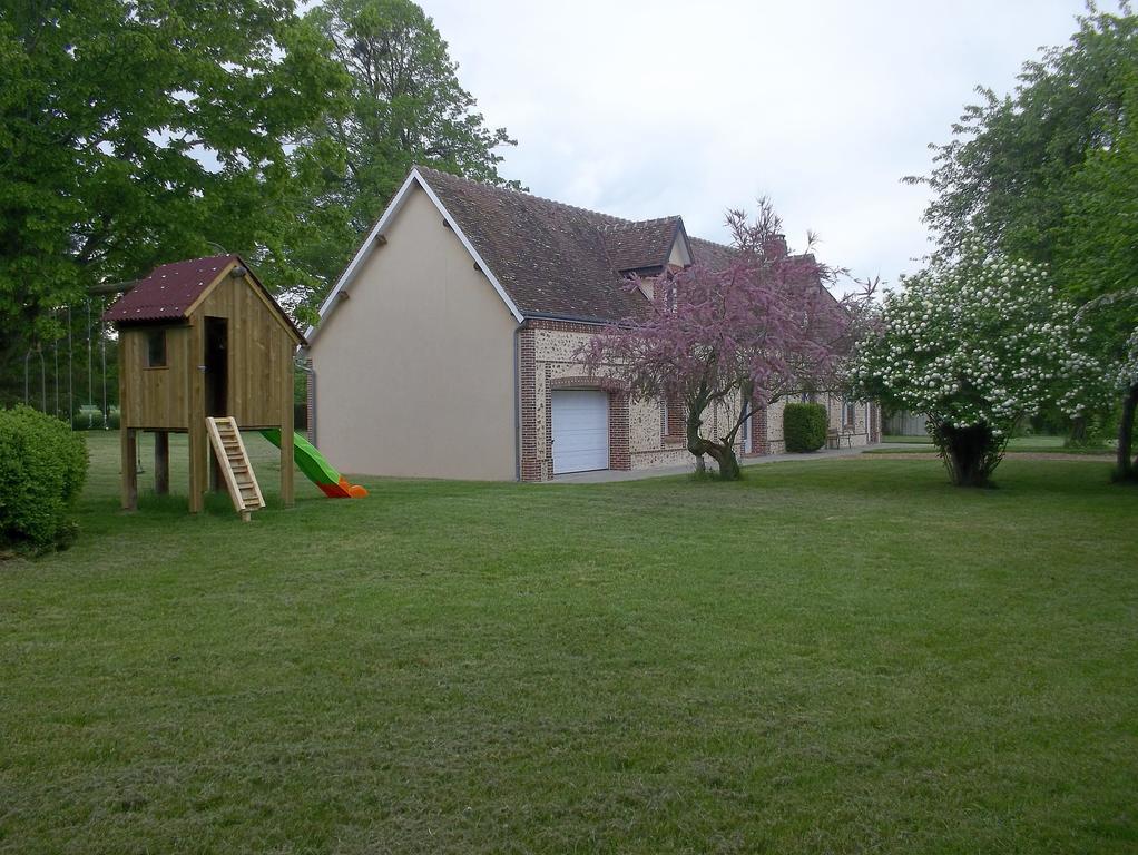 Gite Du Petit Potron Happonvilliers Exterior photo